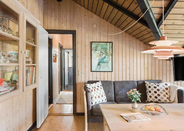3 Bedroom Cozy In 度假居 *