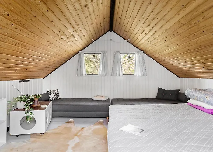 Дом отдыха 3 Bedroom Cozy In